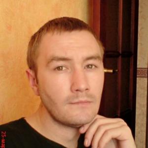 Парни в Саратове: Андрей, 42 - ищет девушку из Саратова