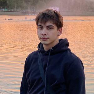Aleksandr, 19 лет, Уфа