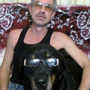 Парни в Саратове: Олег Туманов, 49 - ищет девушку из Саратова