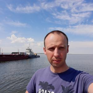 Парни в Саратове: Андрей, 38 - ищет девушку из Саратова