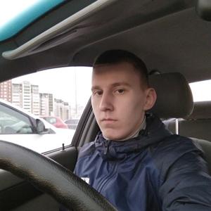 Владислав, 28 лет, Новоуральск