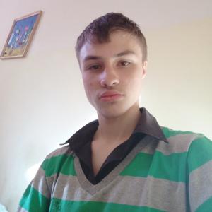 Роман, 22 года, Кострома