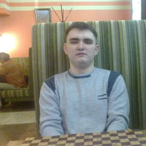 Парни в Омске: Анатолий, 31 - ищет девушку из Омска