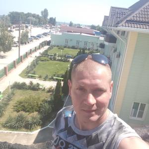 Андрей, 39 лет, Горнозаводск