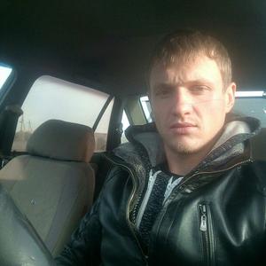 Роман, 32 года, Волжский