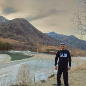 Парни в Горно-Алтайске: Олег, 42 - ищет девушку из Горно-Алтайска
