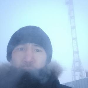 Парни в Якутске: Паша, 35 - ищет девушку из Якутска