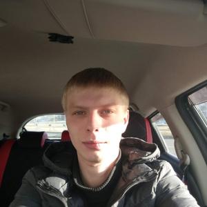 Максим, 29 лет, Братск
