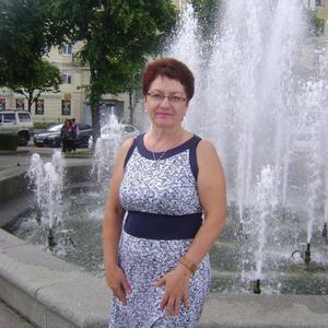 Лара, 65 лет, Санкт-Петербург