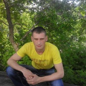 Парни в Арсеньеве: Денис, 38 - ищет девушку из Арсеньева