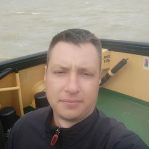 Андрей, 39 лет, Керчь