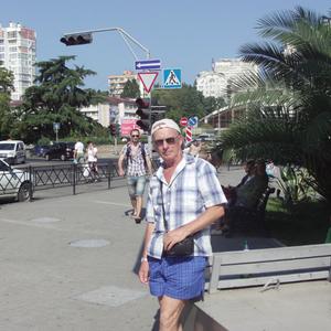 Парни в Новокузнецке: Евгений, 71 - ищет девушку из Новокузнецка