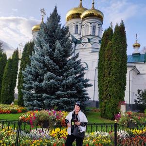 Девушки в Санкт-Петербурге: Валечка, 68 - ищет парня из Санкт-Петербурга