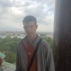 Денис, 18 лет, Великий Новгород