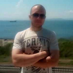 Парни в Владивостоке: Макс, 40 - ищет девушку из Владивостока