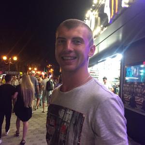 Парни в Шелехове: Дмитрий, 26 - ищет девушку из Шелехова