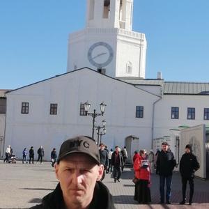 Парни в Ижевске: Анатолий, 43 - ищет девушку из Ижевска