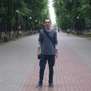 Парни в Ковров: Илья, 27 - ищет девушку из Ковров