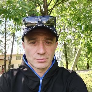 Эльбрус, 44 года, Гатчина