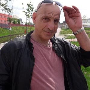 Гарик, 57 лет, Калининград