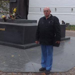 Парни в Ногинске: Юрий, 68 - ищет девушку из Ногинска