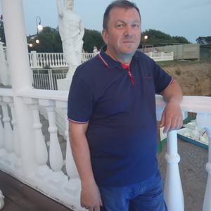 Парни в Нальчике: Астемир Хачетлов, 62 - ищет девушку из Нальчика