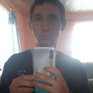 Парни в Нефтекамске: Вадим, 29 - ищет девушку из Нефтекамска