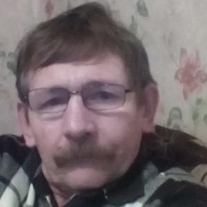 Андрей, 58 лет, Псков
