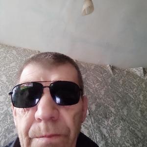 Юра, 62 года, Новосибирск