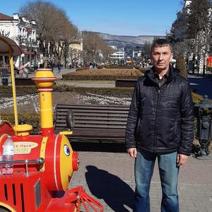 Парни в Твери: Сергей, 64 - ищет девушку из Твери