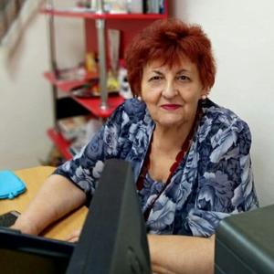 Галина, 72 года, Артем