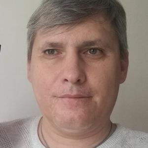 Парни в Зеленограде: Олег Петров, 54 - ищет девушку из Зеленограда