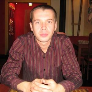 Парни в Омске: Станислав, 41 - ищет девушку из Омска