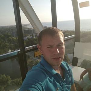 Парни в Рузаевке (Мордовия): Игорь, 32 - ищет девушку из Рузаевки (Мордовия)
