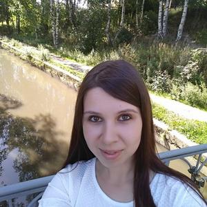 Девушки в Петрозаводске: Валюшка, 32 - ищет парня из Петрозаводска