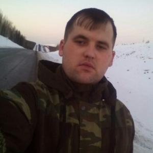 Александр, 30 лет, Карпинск