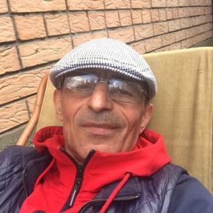 Артур Симонян, 60 лет, Тула