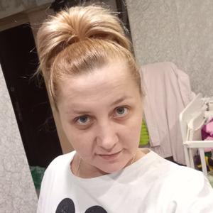 Девушки в Челябинске: Светлана, 32 - ищет парня из Челябинска