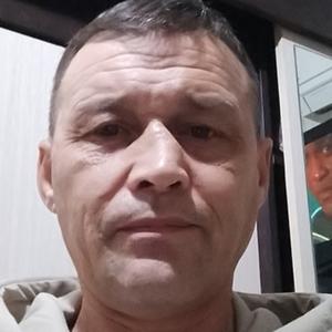 Девушки в Волгограде: Евгений, 54 - ищет парня из Волгограда