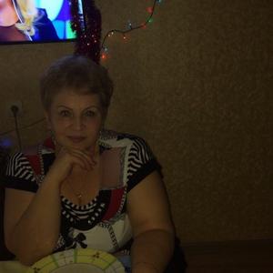 Людмила, 71 год, Таганрог