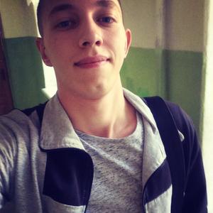Денис, 24 года, Омск
