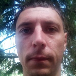 Парни в Новокуйбышевске: Максим, 37 - ищет девушку из Новокуйбышевска