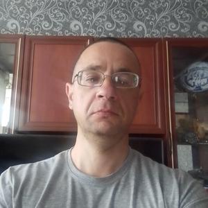 Парни в Твери: Олег, 40 - ищет девушку из Твери