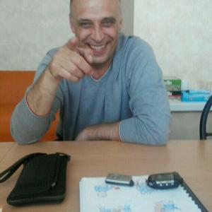 Виталий, 54 года, Балашиха