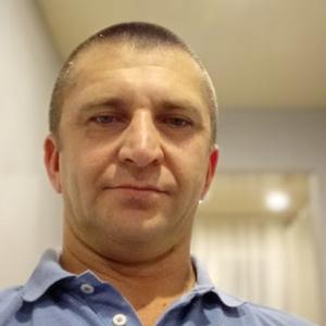 Парни в Пскове: Андрей, 46 - ищет девушку из Пскова