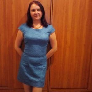 Девушки в Смоленске: Юлия, 40 - ищет парня из Смоленска