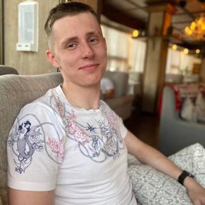 Парни в Арсеньеве: Иван, 24 - ищет девушку из Арсеньева