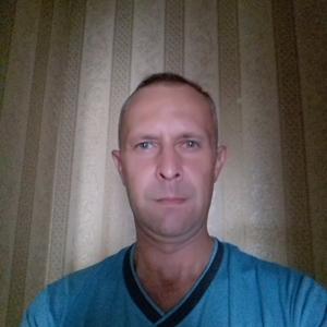 Олег, 42 года, Губкин