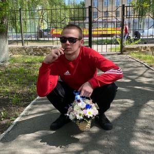 Парни в Челябинске: Константин, 24 - ищет девушку из Челябинска