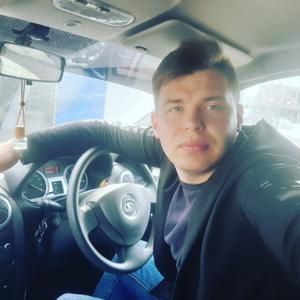 Михаил, 26 лет, Новомосковск